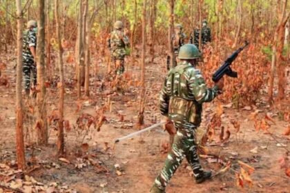 CG Naxal Encounter : छत्तीसगढ़-तेलंगाना सीमा क्षेत्र में सुरक्षा बलों और नक्सलियों के बीच मुठभेड़, छह नक्सली ढेर