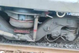 Train Derailed in Jabalpur